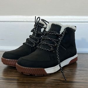 The North Face Sierra Mid Lace Waterproof Boots - 7